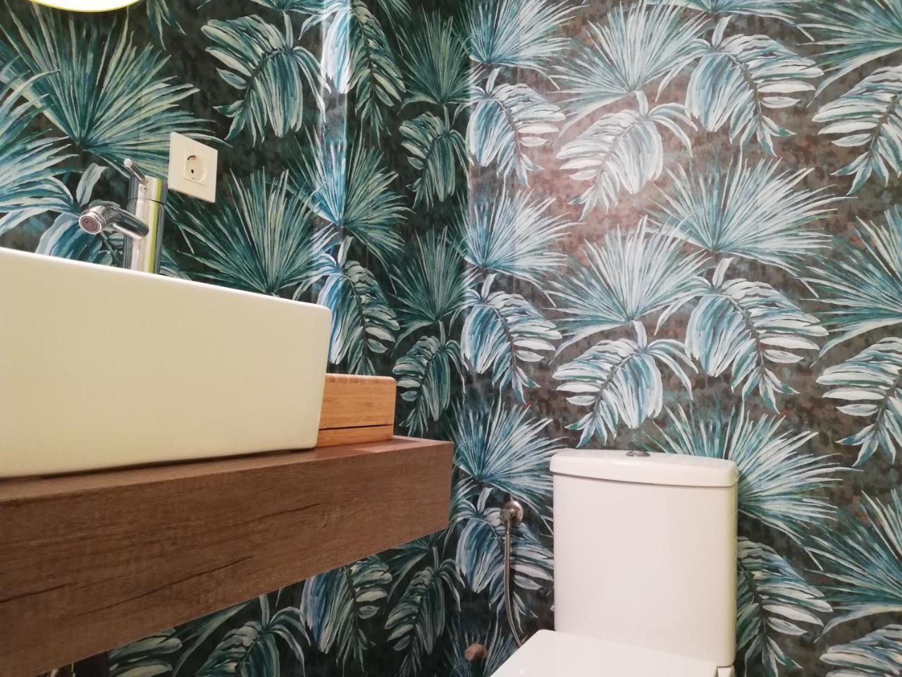 Cactus Bed & Breakfast Salinas Castrillon Ngoại thất bức ảnh